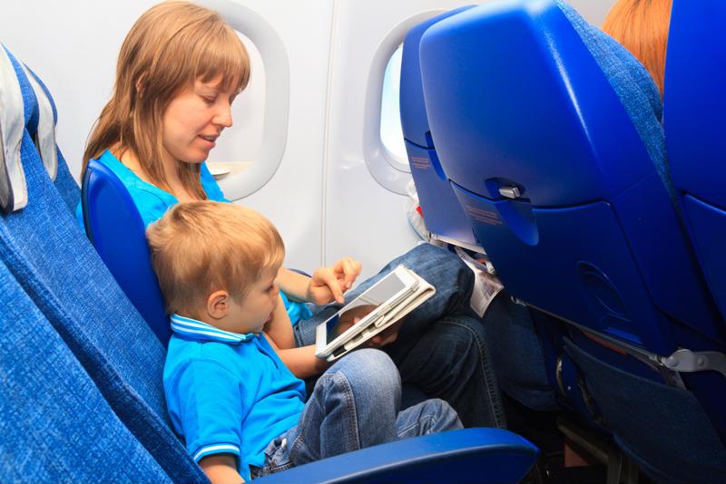 A growing number of travelers want to have Internet access on planes.