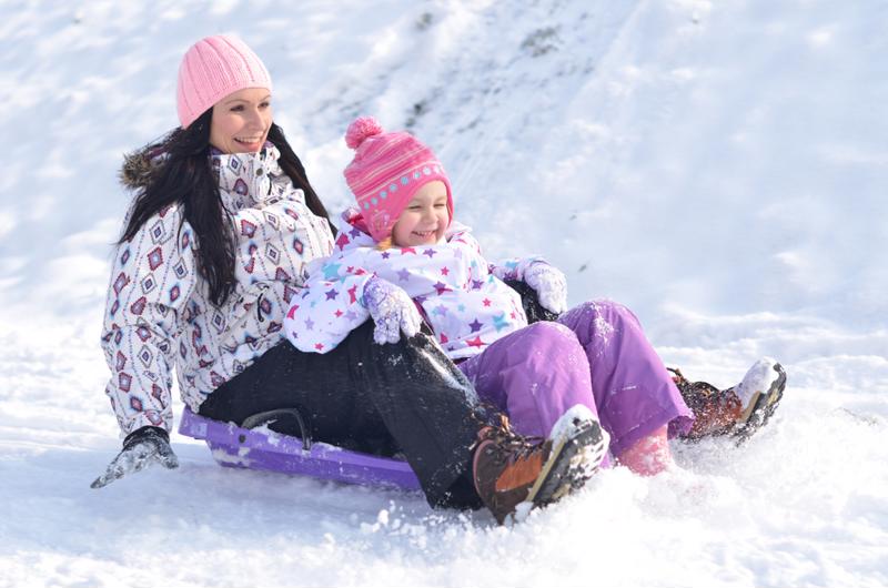 Children love sledding, but they must always be careful.