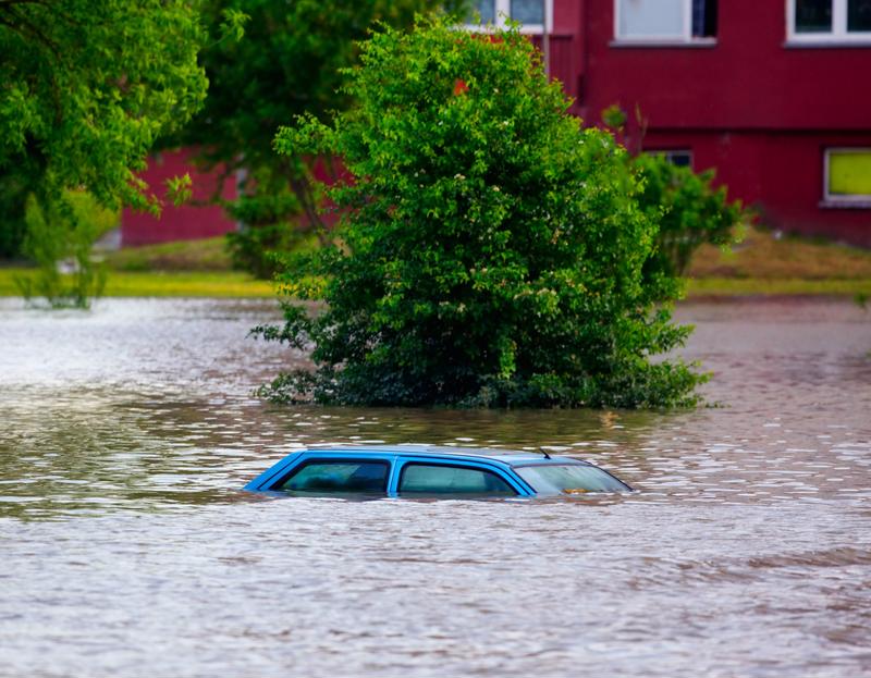 Car under water.