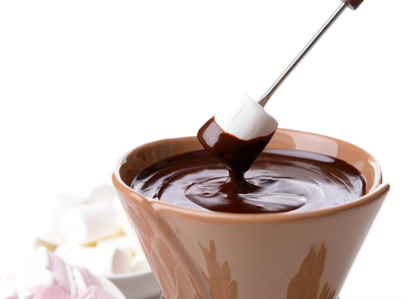Complete the evening with chocolate fondue.