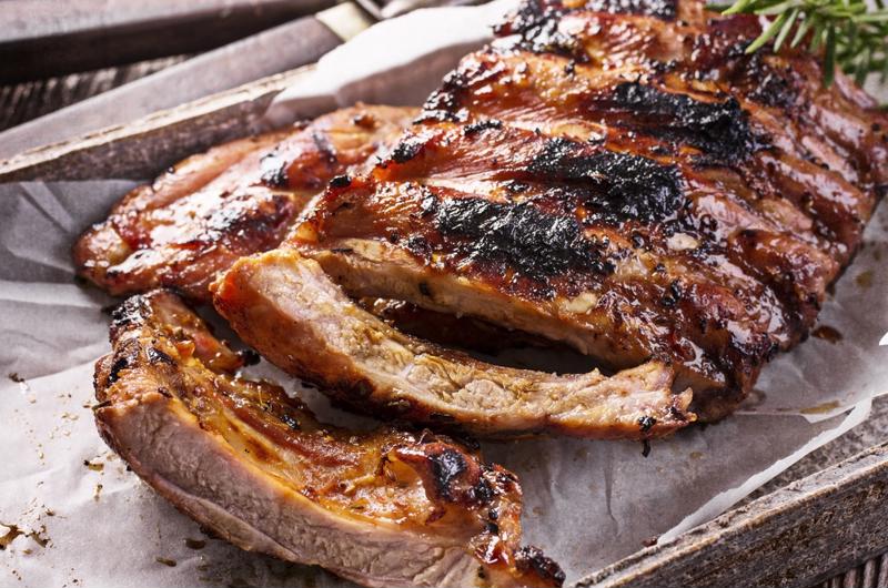 Keep those barbecue ribs right on the platter and vacuum seal the whole thing!