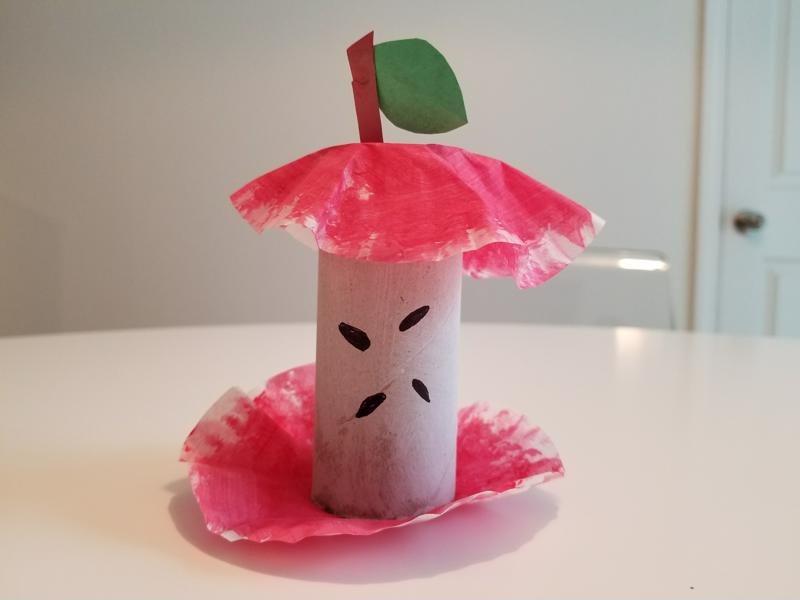 Using an empty toilet paper roll and some paint, you can make this marvelous object.