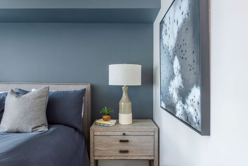 Bedroom accent online wall colors